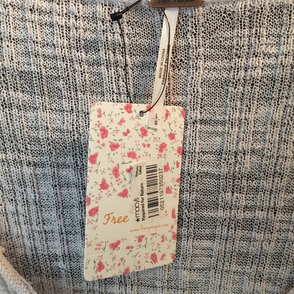 🌸 Pink Free People Shirt 🌸 - Picture 2 of 5